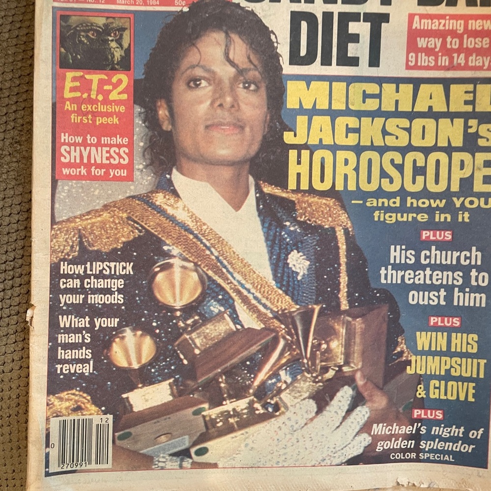 Globe magazine